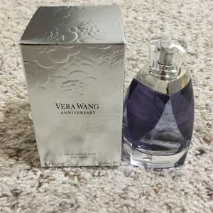 Vera Wang Anniversary perfume