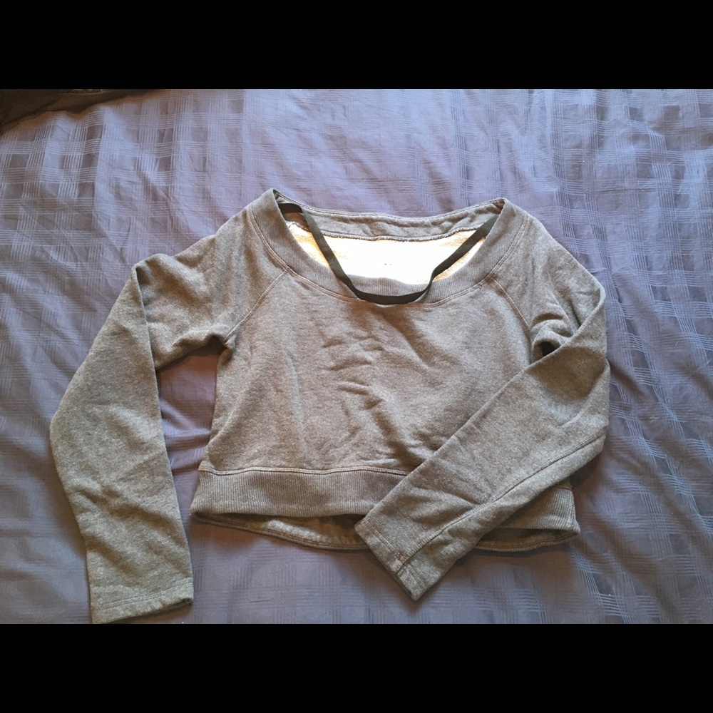 Lululemon sweatshirt