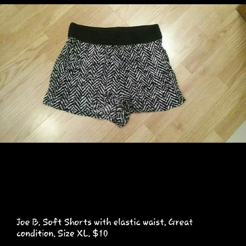 Elastic waist Shorts