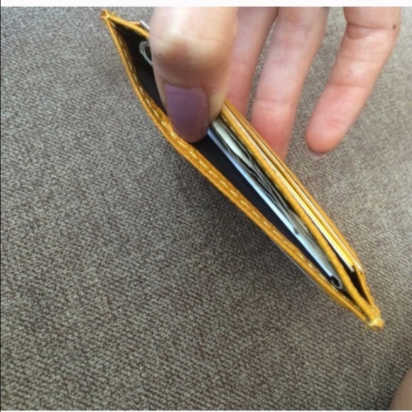 BLACK leather card holder - Picture 2 of 5