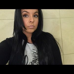 Meet your Posher, Adriana