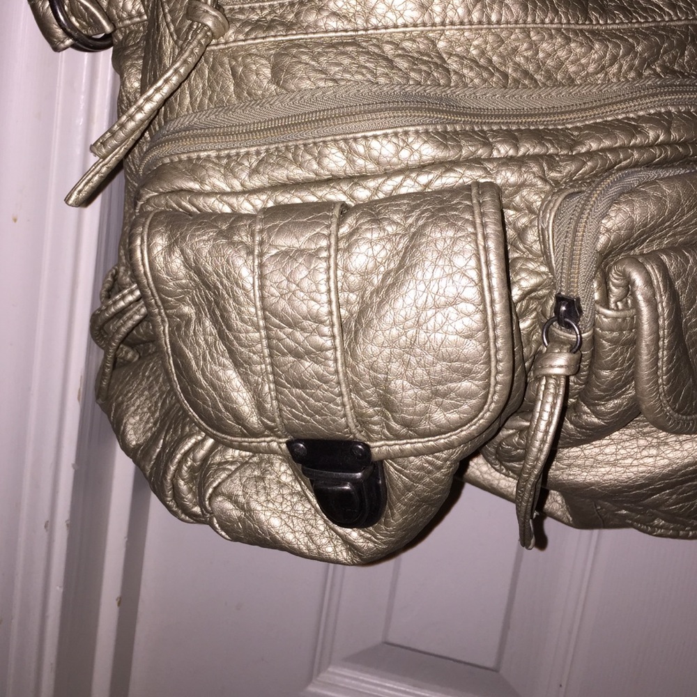 Purse - Picture 2 of 4