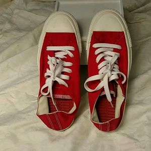 Converse Shoreline slip-on sneakers SZ6  🌻FINAL🌻