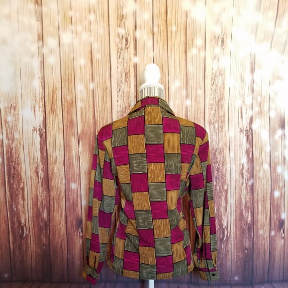 Notations ▪ Button-Up Checkered Woven Blouse - Picture 2 of 2