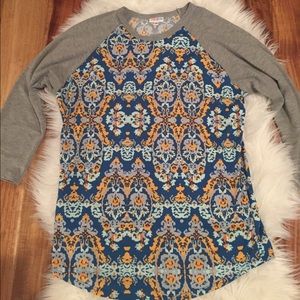 LulaRoe Randy Shirt medium