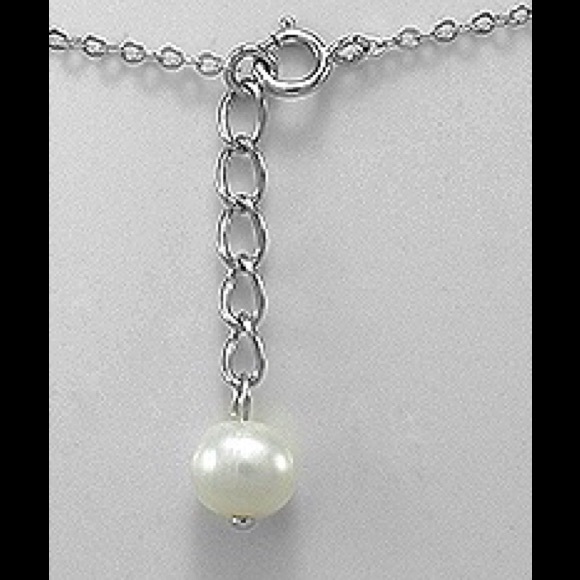 925 Sterling Silver , Fresh Water Pearl Necklace - Picture 2 of 2