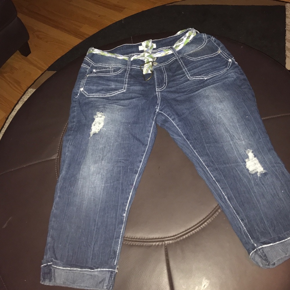 Blue jean distressed cuffed capris