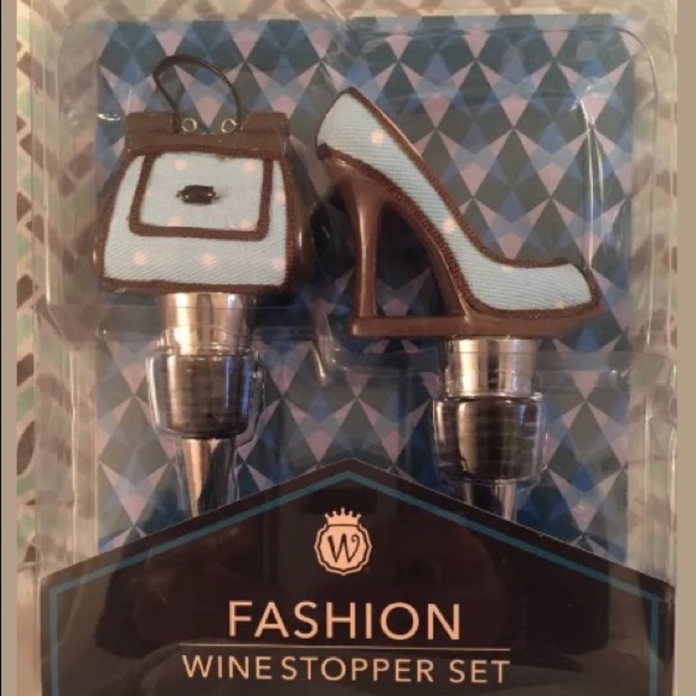 NEW Wild Eye Designs Purse & Shoe Wine Stopper Set