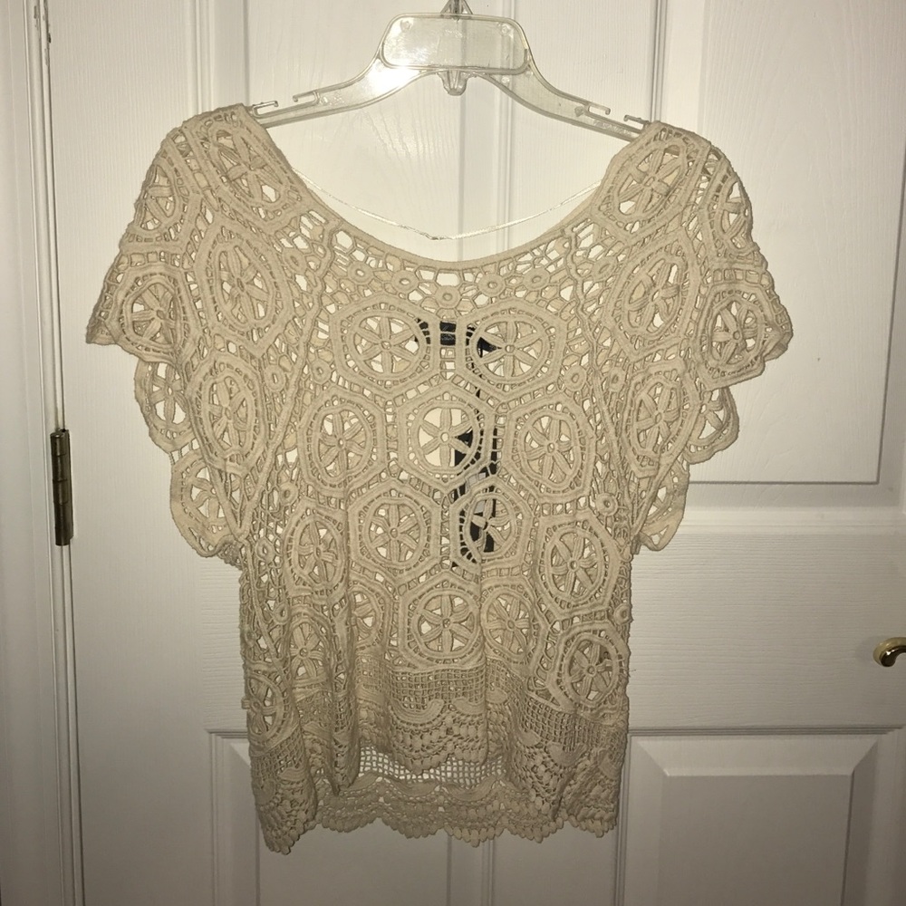 Cropped crochet top