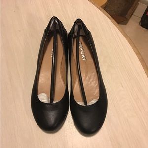 Black Womens Flats
