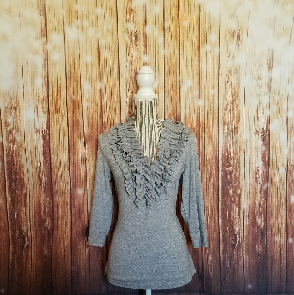 Casual Express ▪ 3/4 Sleeve Knit Ruffle Top