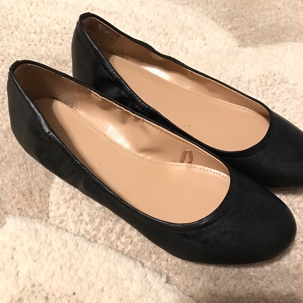 Black flats