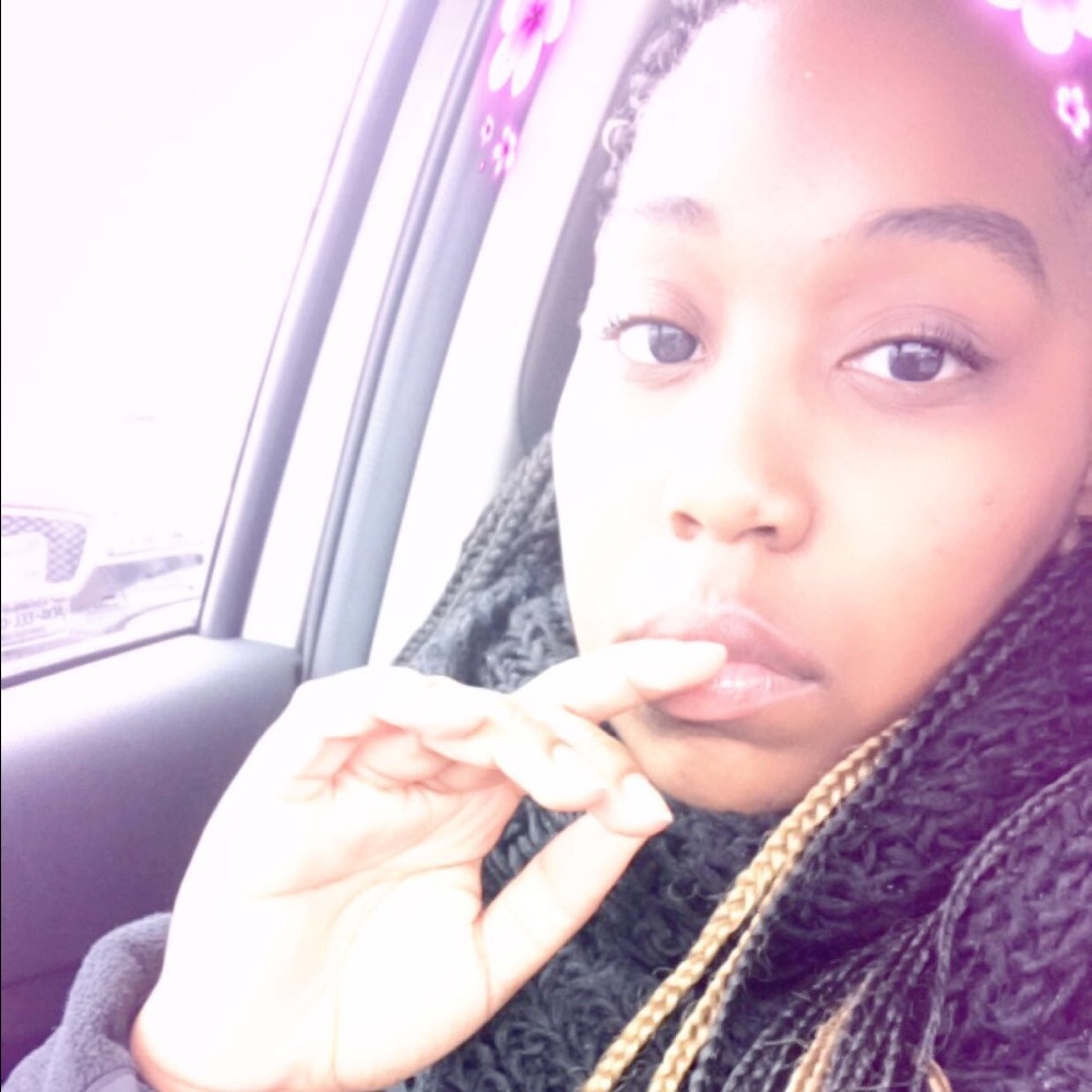 Meet your Posher, Jada