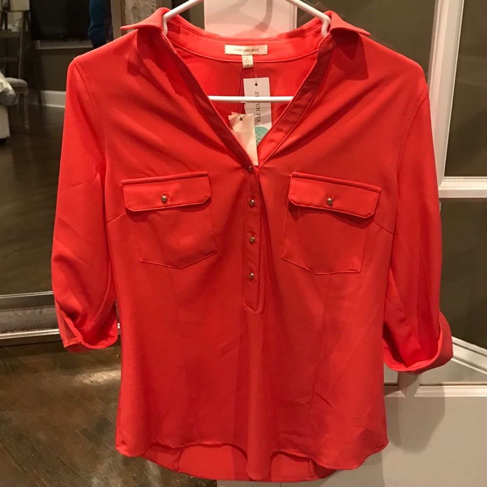 Stitch fix skies are blue haldis Henley blouse SM