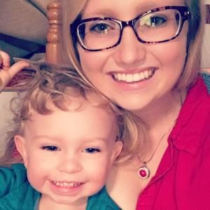 Meet your Posher, Elly