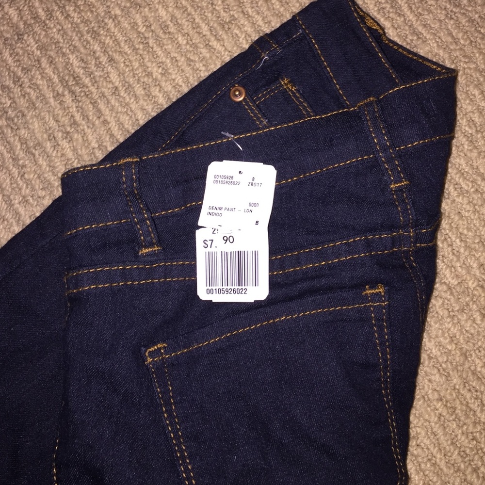 Jeans - Picture 2 of 2