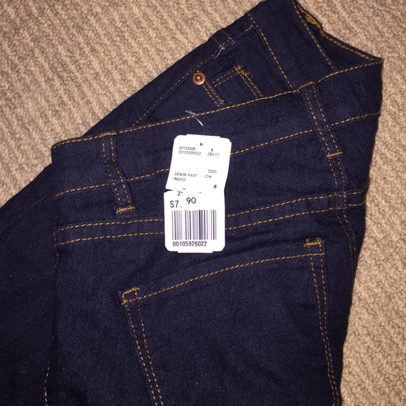 Jeans - Picture 2 of 2