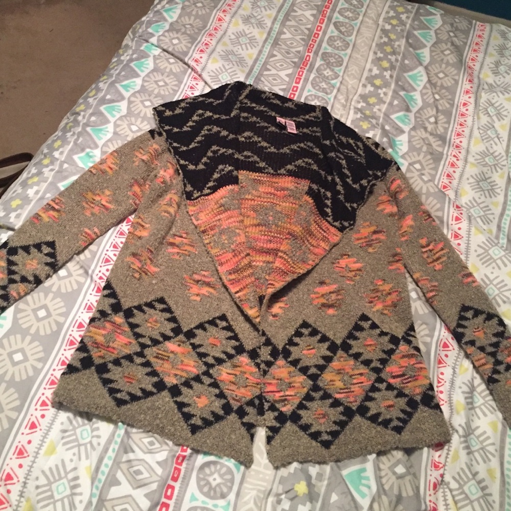 Love on a Hanger Cardigan 💗