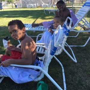 Meet your Posher, Karriem