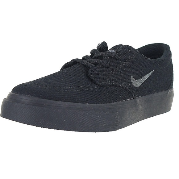 nike sb clutch black and white