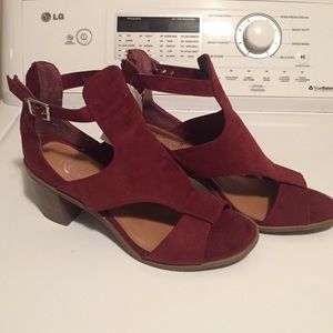 HUGE COLLEGE SALE Burgundy Cutouts Heeled Boots