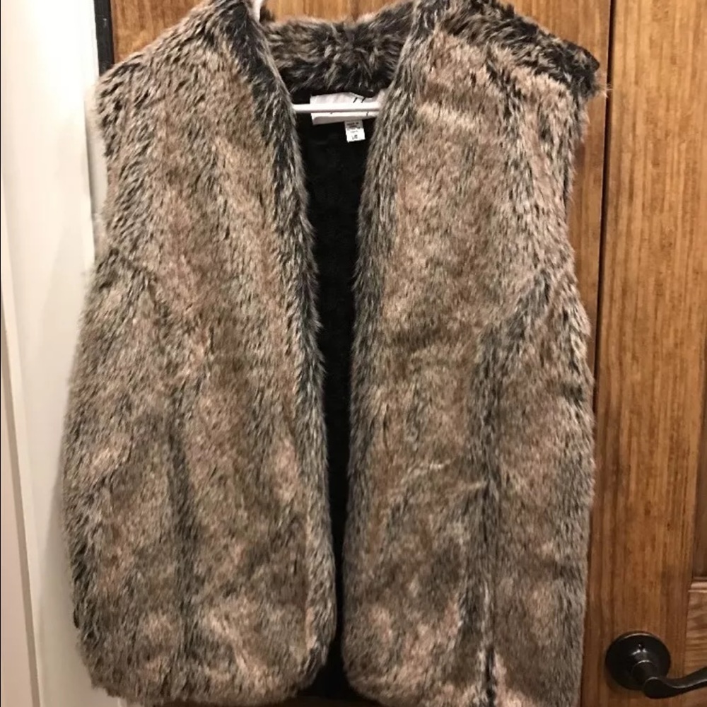 Sebby fur vest nwt size large