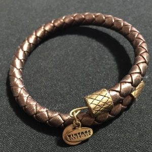 Leather rope bracelet