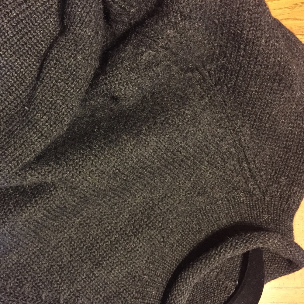Men's wool roll neck sweater