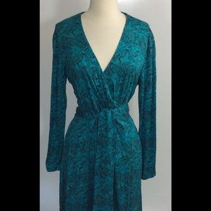 100% Silk Diane Von Furstenberg Wrap Dress