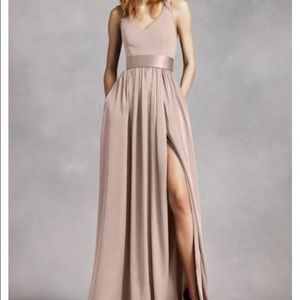 V Neck Halter Vera Wang Gown 💕Price drop!