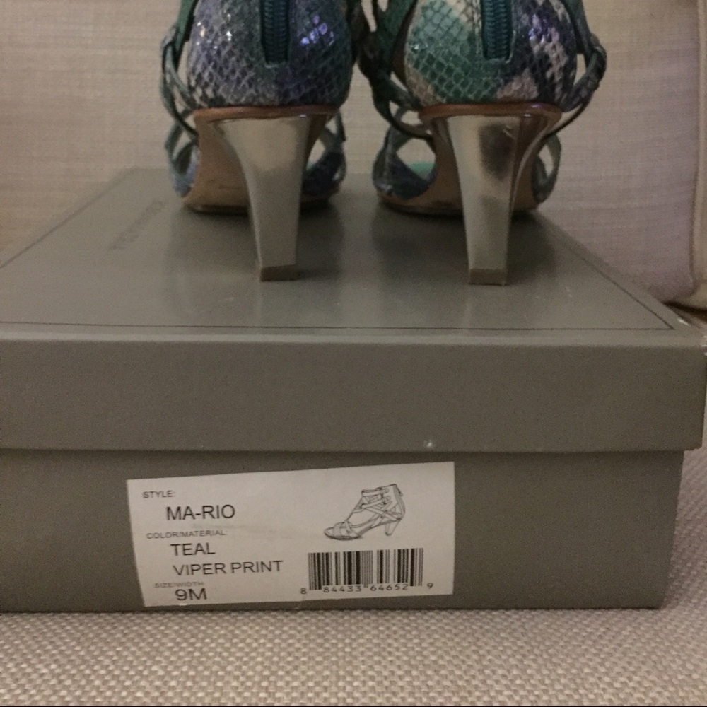 Shoes - Picture 4 of 4
