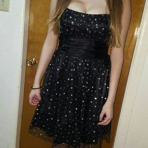 Black and sliver short dress