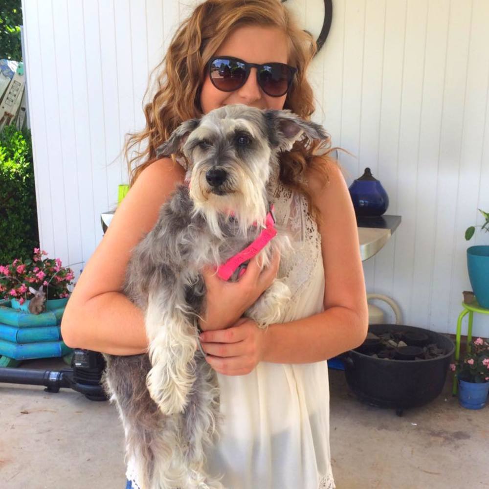 Meet your Posher, Carlee