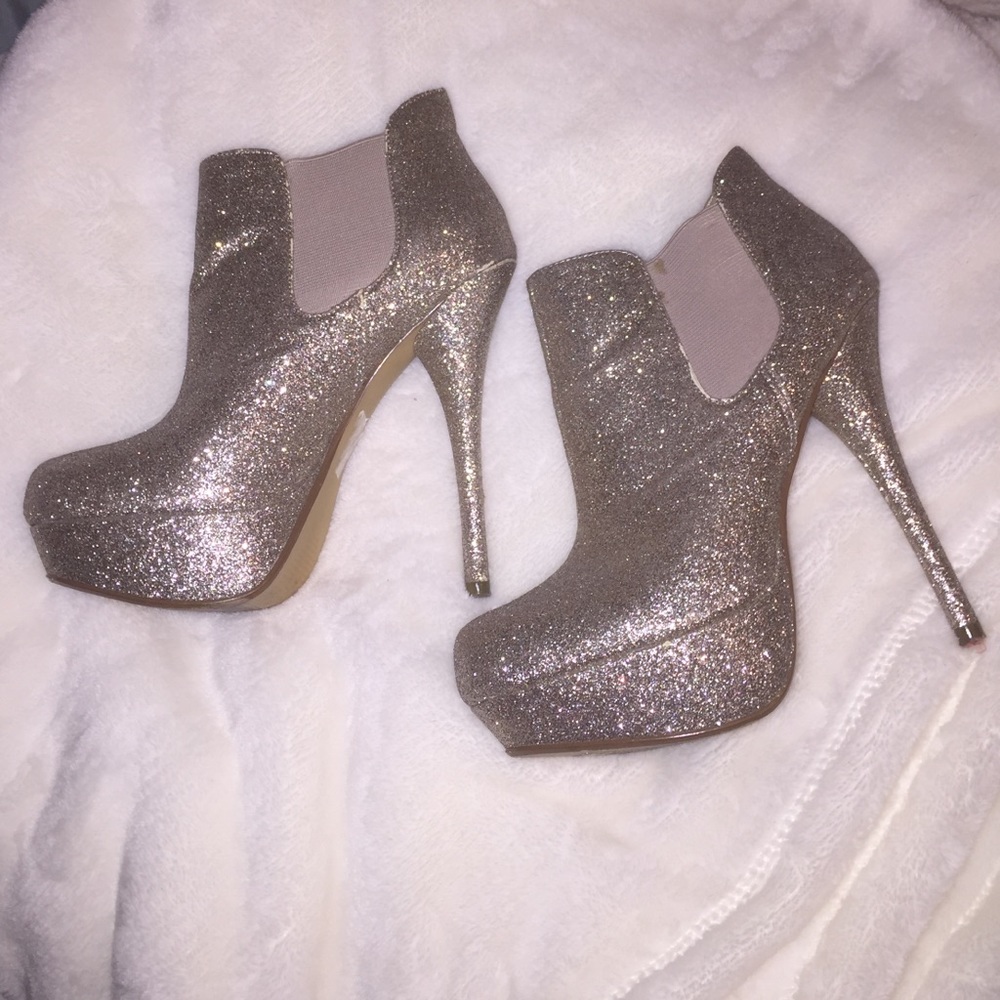 Steve Madden gold glittery booties