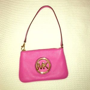 Purse/wristlet