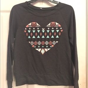 CHARLOTTE RUSSE geometric heart sweater