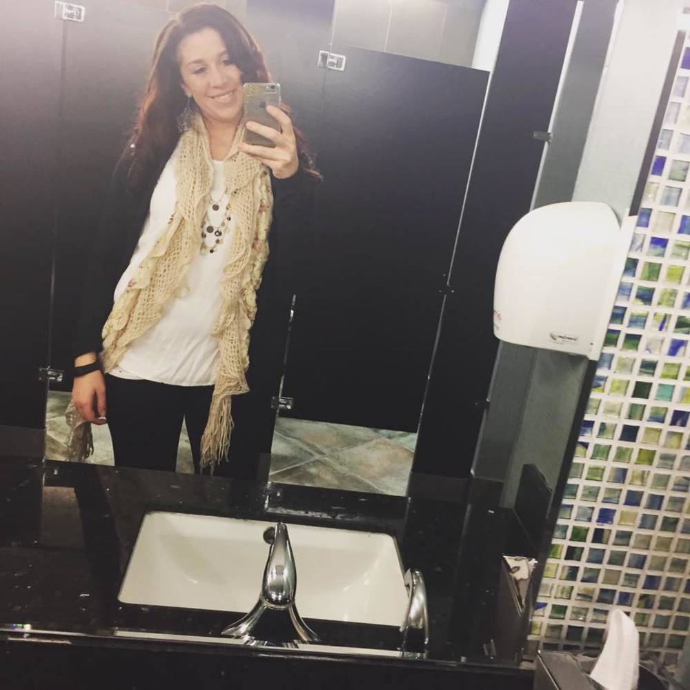 Meet your Posher, Courtney