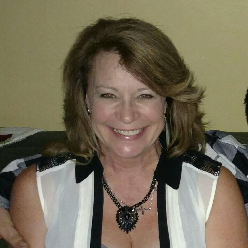Meet your Posher, Renee