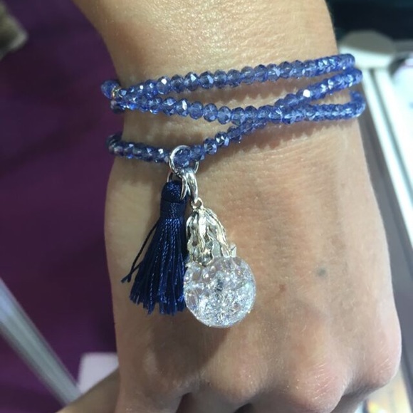 Floating Dk Blue cubic zirconia, sterling silver - Picture 4 of 4