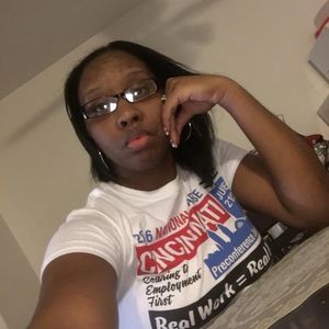 Meet your Posher, Keshell