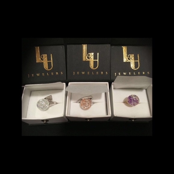 Floating cubic zirconia and sterling silver ring - Picture 2 of 3