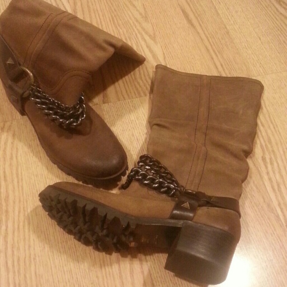 BCBGMaxAzria Shoes - BCBG maxAzria