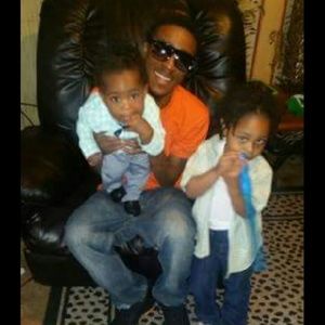 Meet your Posher, Ebony