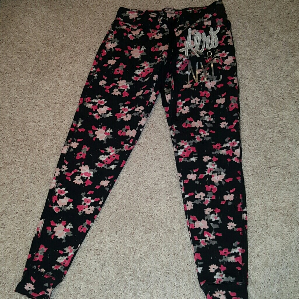 Aeropastale Womens Joggers NWT