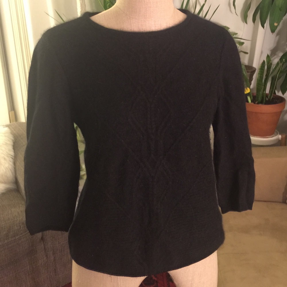 SALE! Fuzzy H&M Black 3/4 Sleeve Sweater