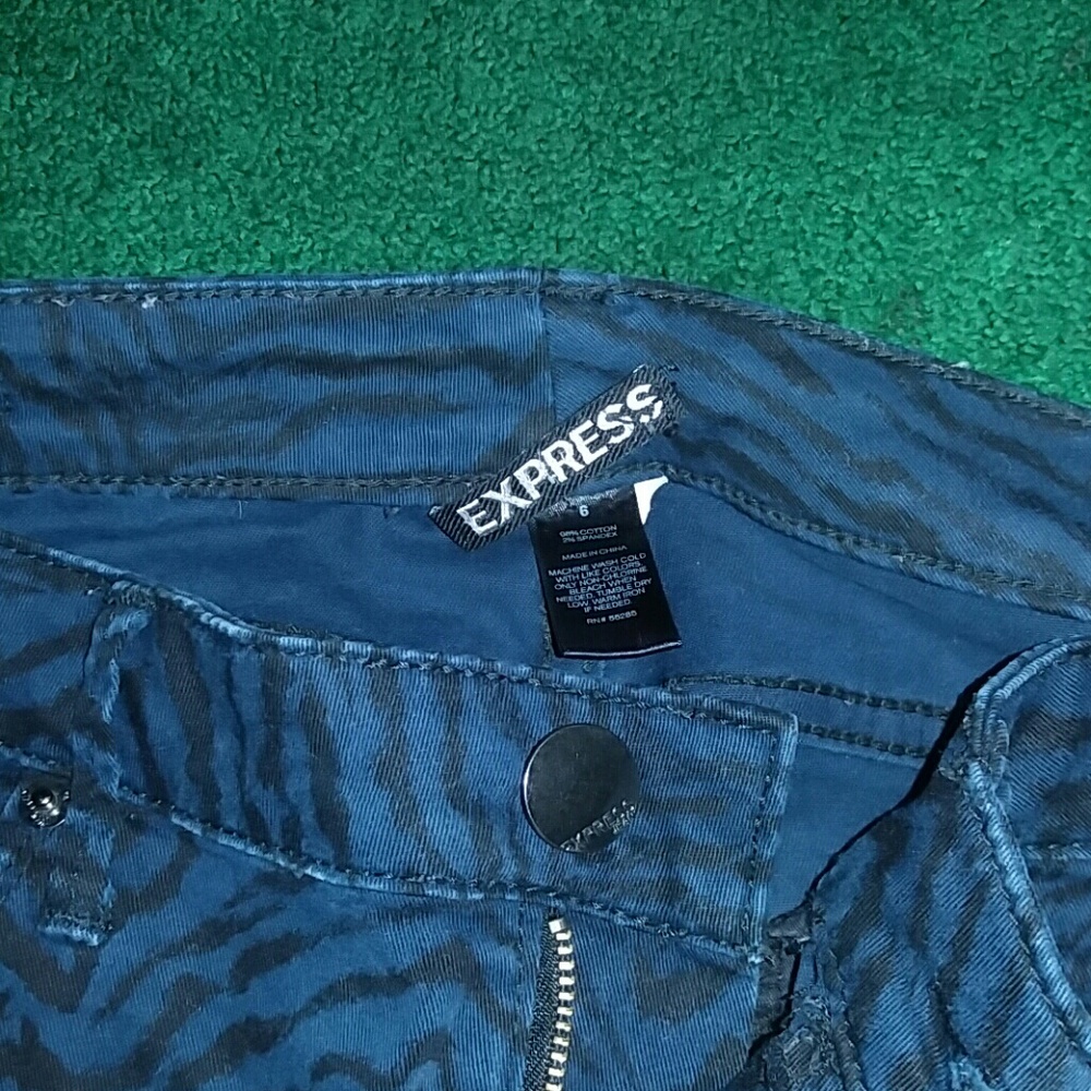 Express Jeans