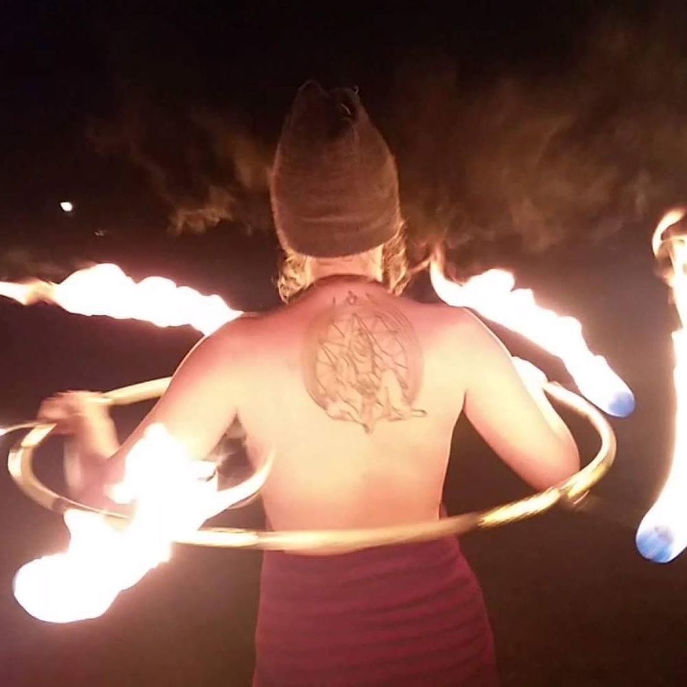 Meet your Posher, Carrie