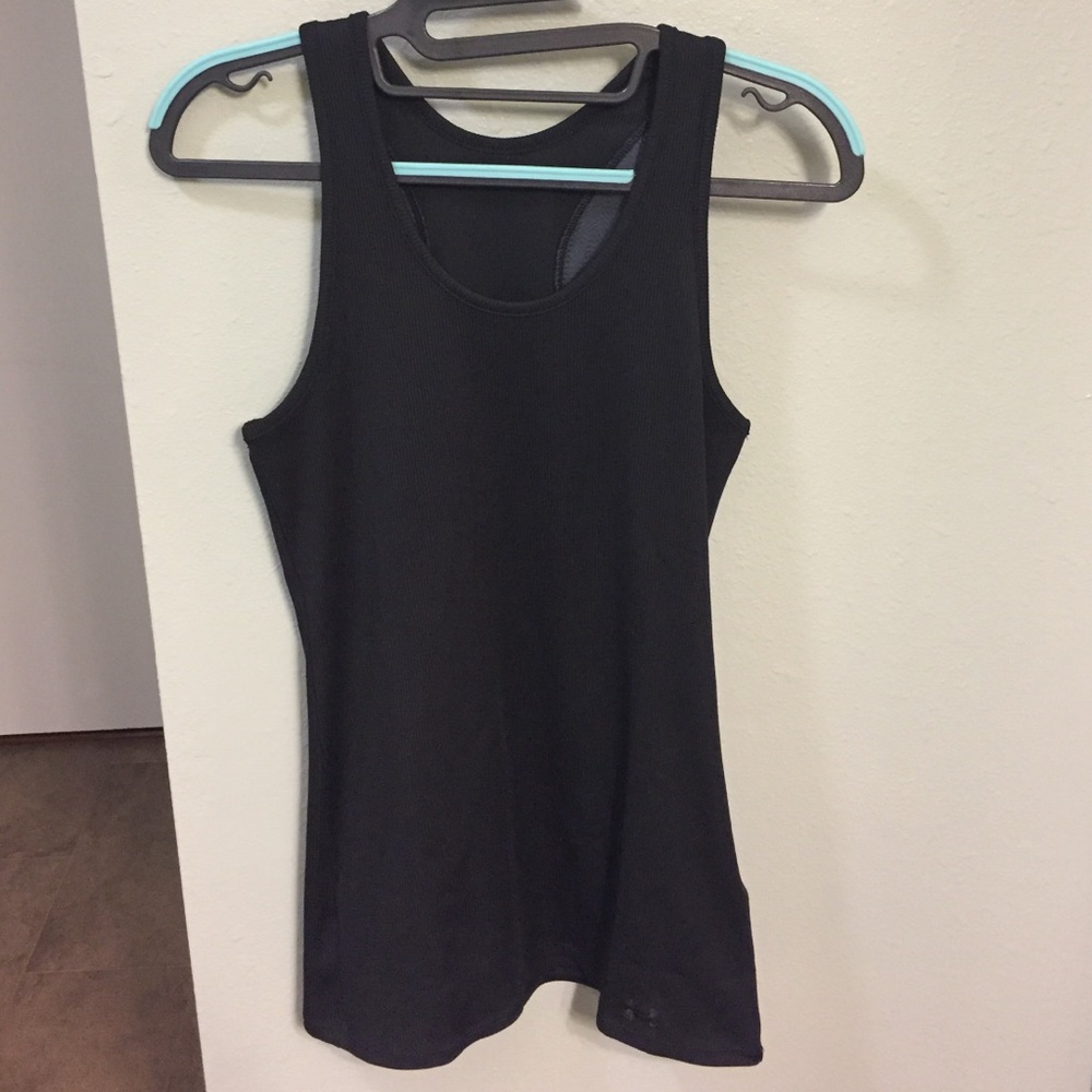 Black Under Armour Workout tank top