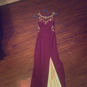 Once worn once to a military ball Great condition