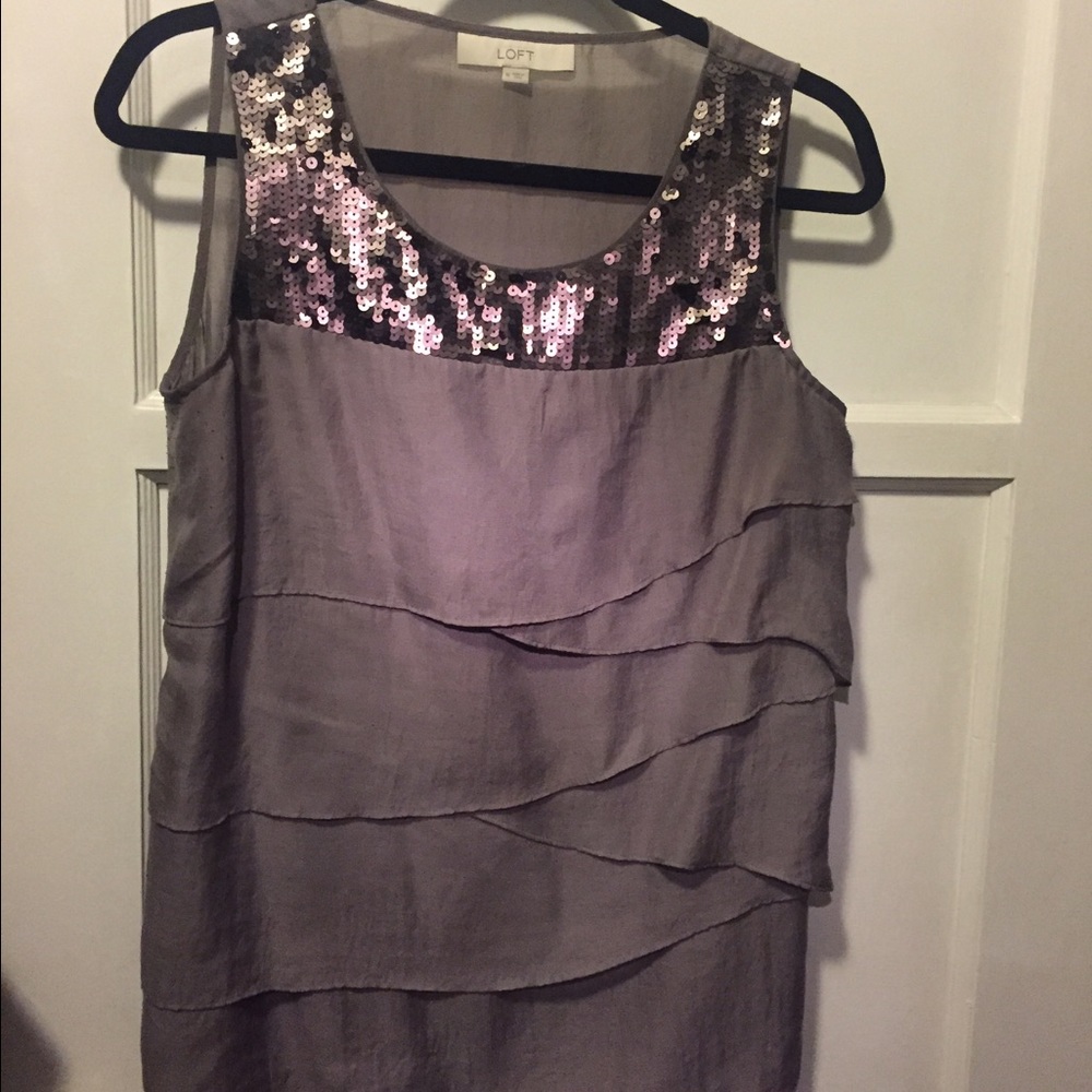 Pewter grey Sleeveless blouse with sequins